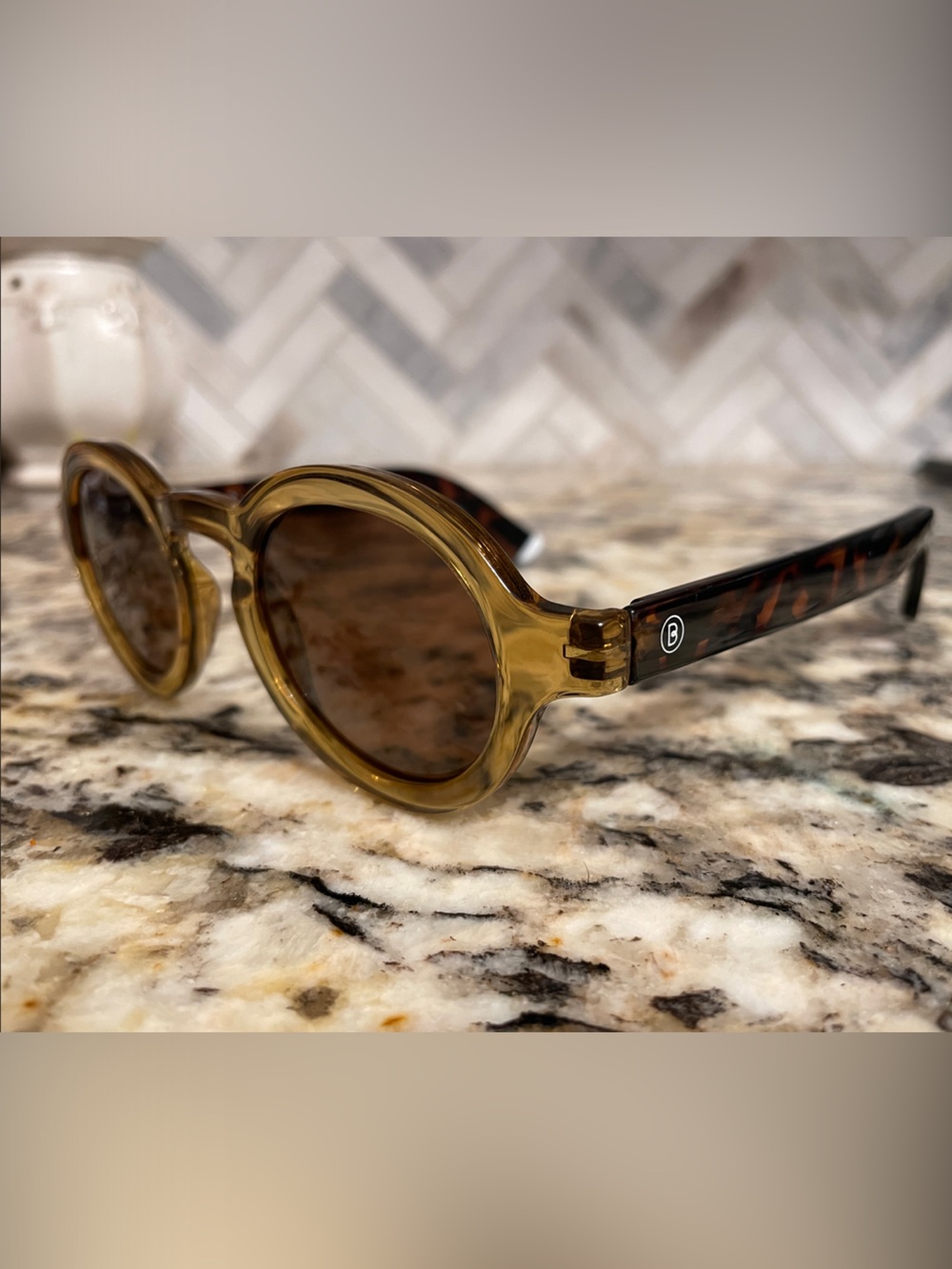 Barber Charles Brown Round Sunglasses - Brown Frame
